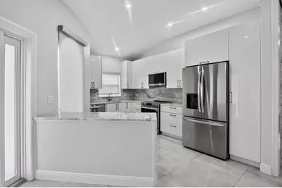 8381 Via Leonessa, Boca Raton, FL 33433 - Photo 7