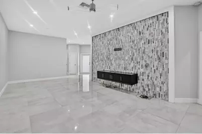 8381 Via Leonessa, Boca Raton, FL 33433 - Photo 13