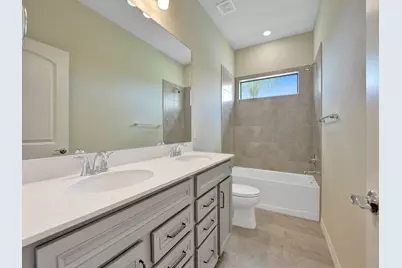 4825 Chantilly Road, Lake Worth, FL 33467 - Photo 13