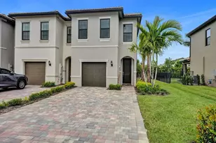 4825 Chantilly Rd, Lake Worth, FL 33467 - Photo 1