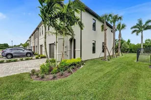 4825 Chantilly Rd, Lake Worth, FL 33467 - Photo 3