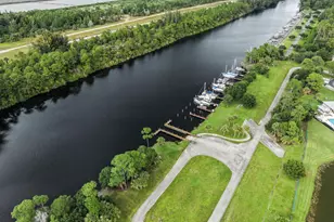 2705 SW Riviera Rd, Stuart, FL 34997 - Photo 39