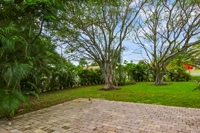 593 Palmetto Drive #1, West Palm Beach, FL 33403 - Photo 7