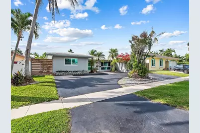 300 SE 10th Street, Pompano Beach, FL 33060 - Photo 3