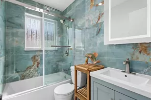 300 SE 10th St, Pompano Beach, FL 33060 - Photo 21