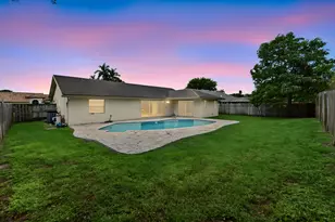 9585 Lancaster Pl, Boca Raton, FL 33434 - Photo 3