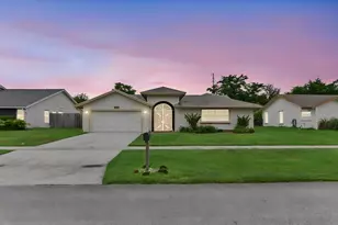 9585 Lancaster Pl, Boca Raton, FL 33434 - Photo 1