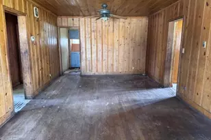 190 SW 6th Ave, South Bay, FL 33493 - Photo 3