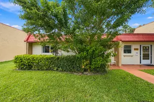 193 Lake Evelyn Dr, West Palm Beach, FL 33411 - Photo 1