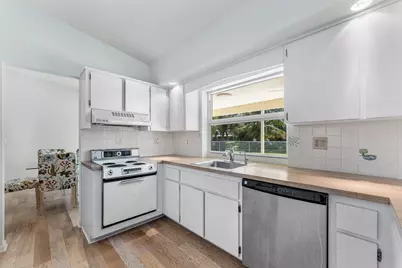 128 Sandpiper Avenue, Royal Palm Beach, FL 33411 - Photo 9