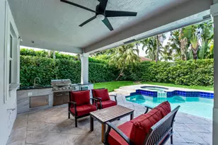 1879 Hidden Trail Ln, Weston, FL 33327 - Photo 35