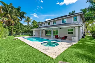 1879 Hidden Trail Ln, Weston, FL 33327 - Photo 37