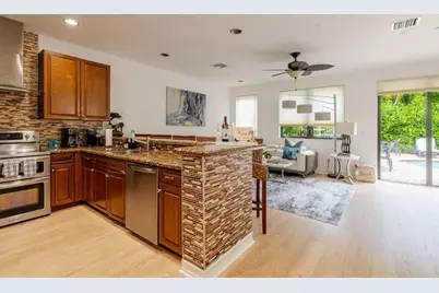 540 NE 17th Avenue, Fort Lauderdale, FL 33301 - Photo 5
