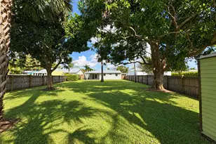 3156 SE Mimosa St, Stuart, FL 34997 - Photo 17