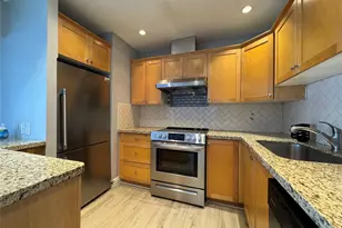 160 Cypress Club Dr, Pompano Beach, FL 33060 - Photo 5