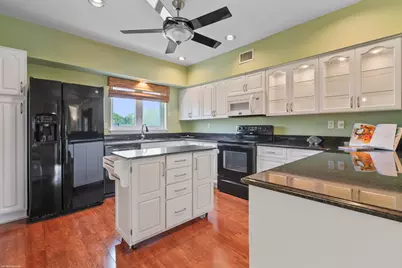 5085 Harmony Circle #201, Vero Beach, FL 32967 - Photo 7