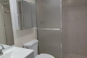2950 N Palm Aire Dr, Pompano Beach, FL 33069 - Photo 19