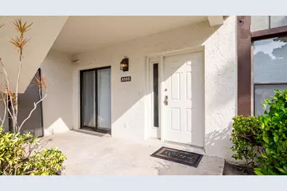 13329 Polo Club Road, Wellington, FL 33414 - Photo 3