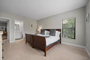 13329 Polo Club Rd, Wellington, FL 33414 - Photo 25