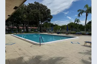 9267 NW 61st Street, Tamarac, FL 33321 - Photo 23