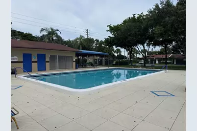 9267 NW 61st Street, Tamarac, FL 33321 - Photo 17
