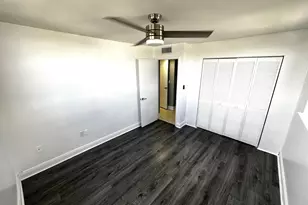 5050 NW 7th St, Miami, FL 33126 - Photo 21
