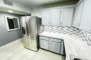 5050 NW 7th St, Miami, FL 33126 - Photo 5