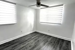 5050 NW 7th St, Miami, FL 33126 - Photo 31