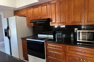 5691 SW 1st St, Plantation, FL 33317 - Photo 5