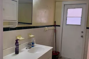 5691 SW 1st St, Plantation, FL 33317 - Photo 27