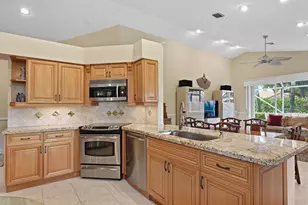 5379 Brookview Dr, Boynton Beach, FL 33437 - Photo 13