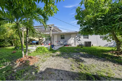1209 W 26th Court, West Palm Beach, FL 33404 - Photo 3