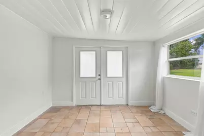 120 Pleasant Place #2, Palm Springs, FL 33461 - Photo 5