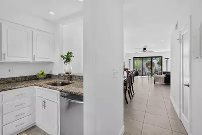 547 NE 7th Avenue, Fort Lauderdale, FL 33301 - Photo 9