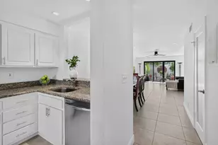 547 NE 7th Ave, Fort Lauderdale, FL 33301 - Photo 9