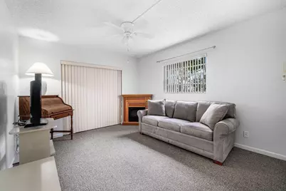 434 Normandy J, Delray Beach, FL 33484 - Photo 11