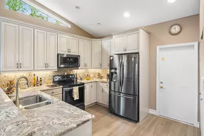 7208 Ashford Lane, Boynton Beach, FL 33472 - Photo 7