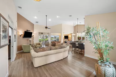 7208 Ashford Lane, Boynton Beach, FL 33472 - Photo 11