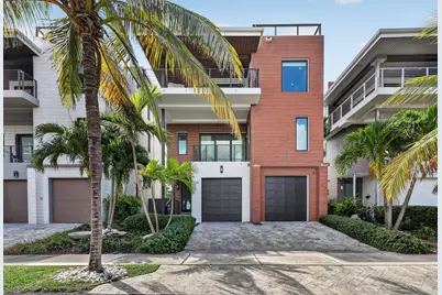 336 Balboa Street, Hollywood, FL 33019 - Photo 1
