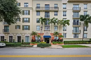 720 S Sapodilla Ave, West Palm Beach, FL 33401 - Photo 1