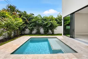 209 SE 5th St, Delray Beach, FL 33483 - Photo 17