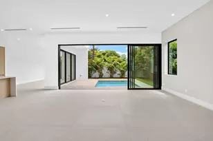 209 SE 5th St, Delray Beach, FL 33483 - Photo 11