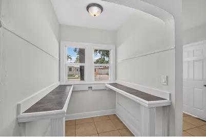 739 Kaye Street, West Palm Beach, FL 33405 - Photo 23