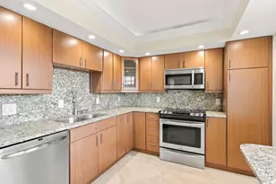800 Cypress Grove Dr, Pompano Beach, FL 33069 - Photo 5