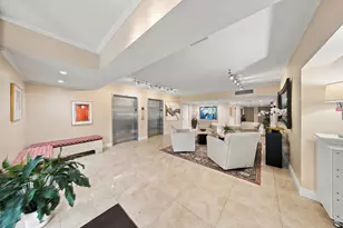 800 Cypress Grove Dr, Pompano Beach, FL 33069 - Photo 9