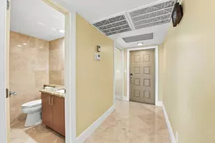 800 Cypress Grove Dr, Pompano Beach, FL 33069 - Photo 11