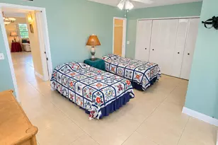 391 Burgundy I Ave, Delray Beach, FL 33484 - Photo 5