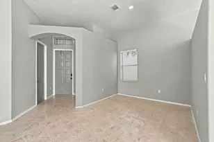 1115 Papaya St, Hollywood, FL 33019 - Photo 9