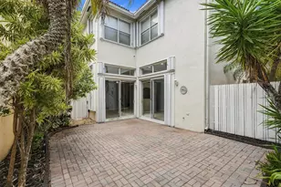 1115 Papaya St, Hollywood, FL 33019 - Photo 49