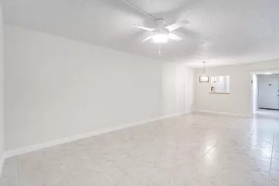 2825 SW 22nd Avenue #Apt 107, Delray Beach, FL 33445 - Photo 9